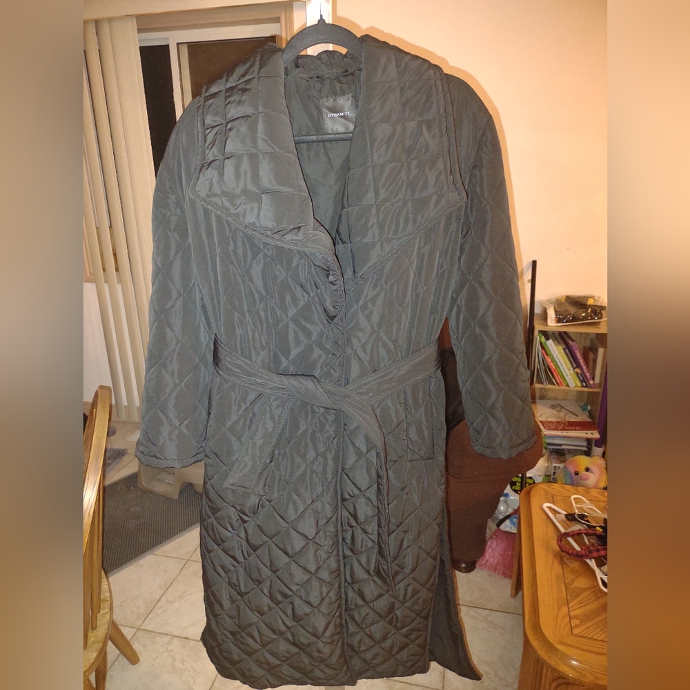 Dynamite long quilted tie puff black jacket